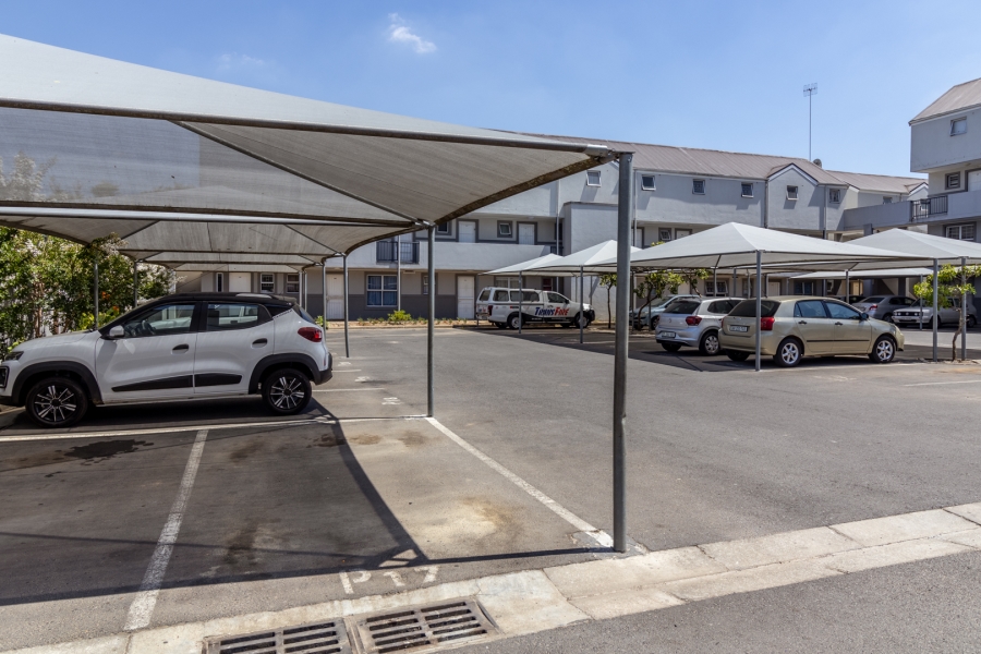 1 Bedroom Property for Sale in Wellington Central Western Cape